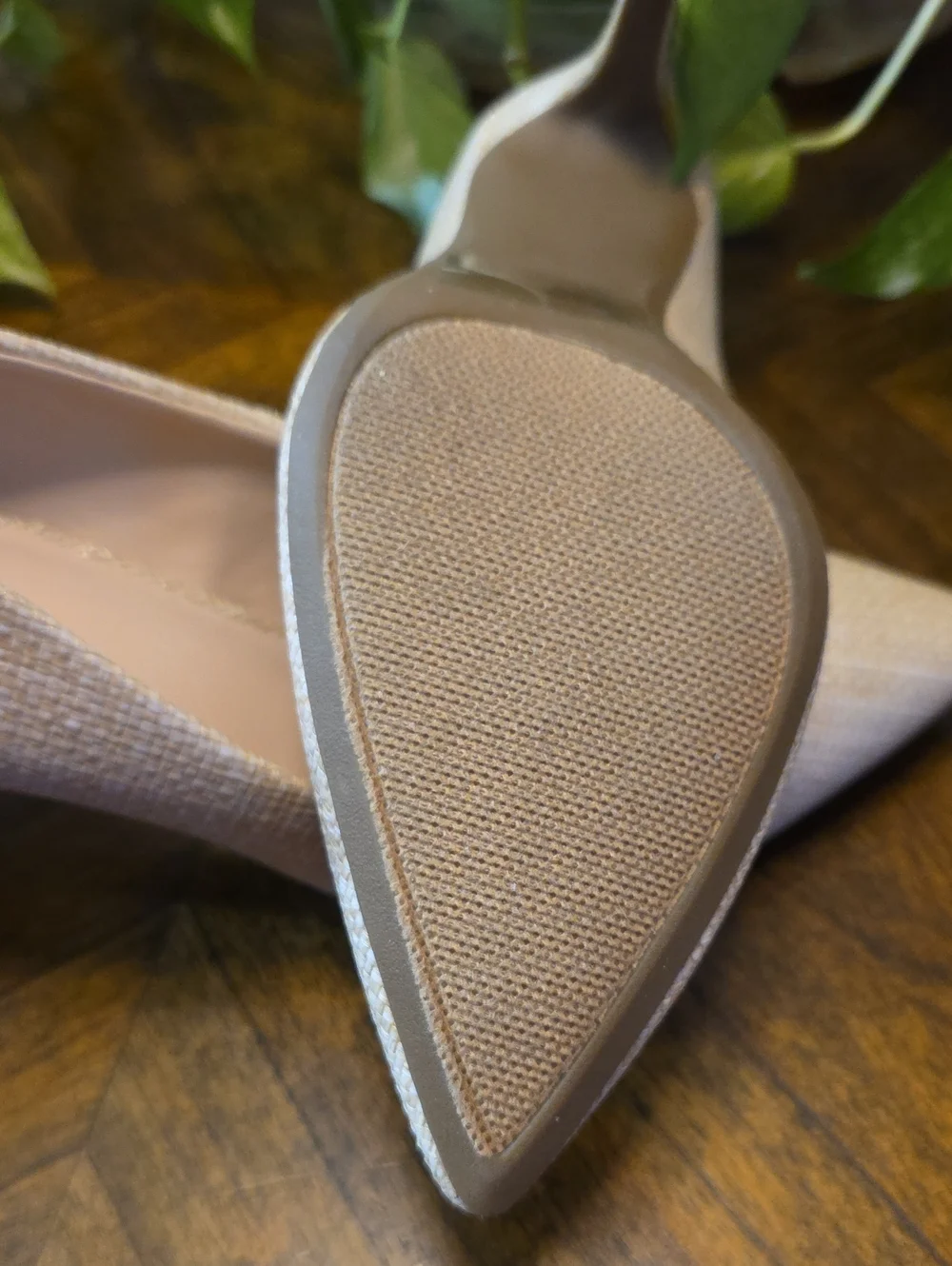 Jones New York Bevery Cream Pointed-Toe Pumps